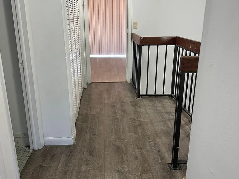 931 SW 20th Ct — Photo 13