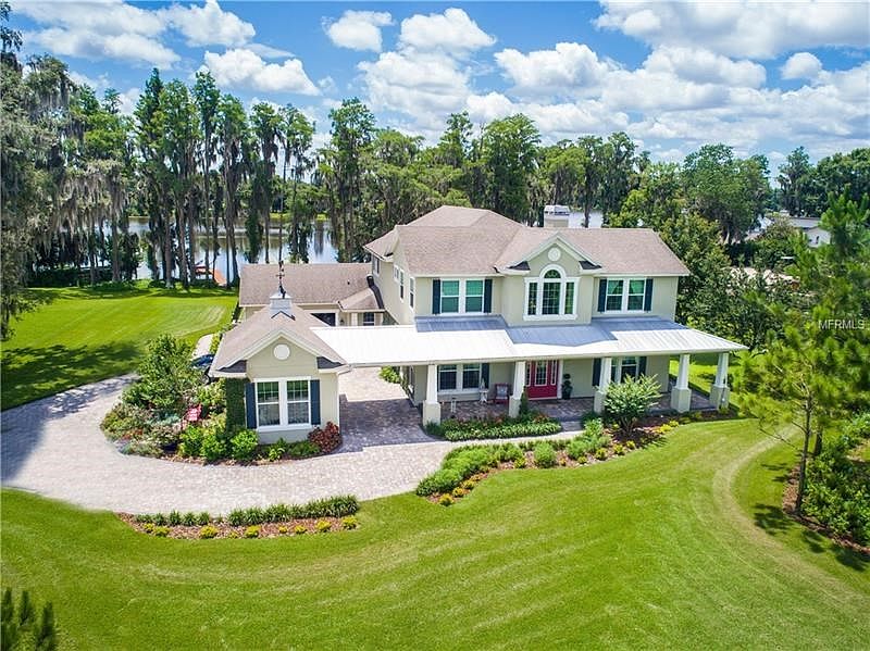 FRONT AERIAL