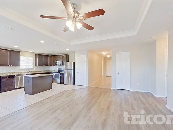4th image of 1704 Abby Creek Dr