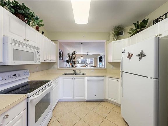3rd image of 7818 Great Heron WAY #104