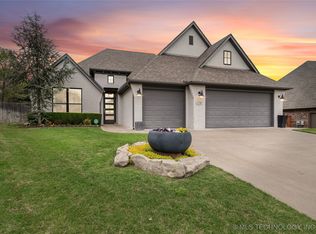 11787 S 67th East Ave, Bixby, OK 74008