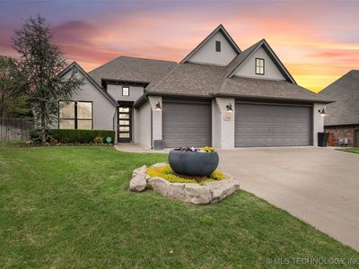 11787 S 67th East Ave, Bixby, OK, 74008