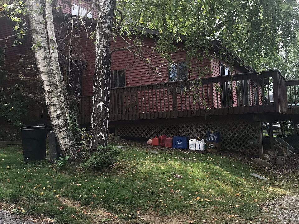 1st image of 6 Hickory Ln