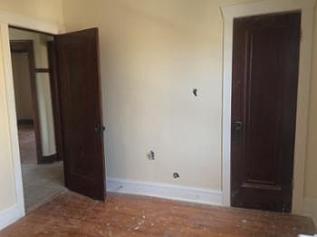 5th image of 2721 N Leclaire Ave