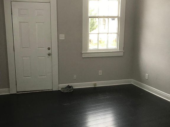 2nd image of 721 S Salcedo St