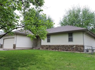 2056 S Lexington Ave, Springfield, MO 65807