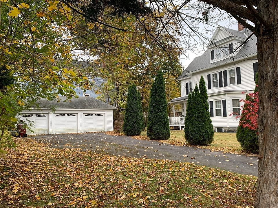 1st image of 97 Hoyt Ave
