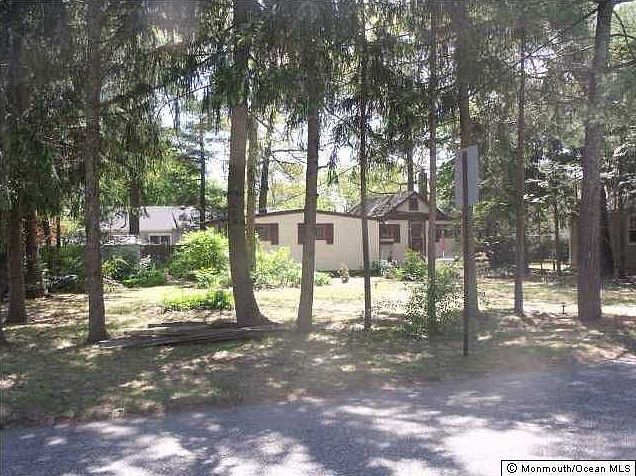 1st image of 233 Arkansas Ave