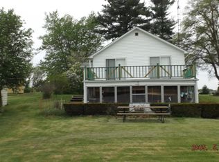2691 Hemlock Rd, Quincy, MI 49082