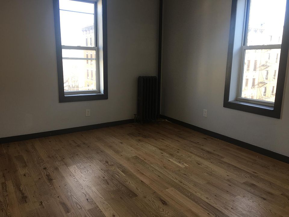 2nd image of 155 W 162nd St APT 3D