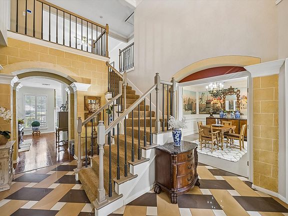 3rd image of 1019 Quiet Glen Ct