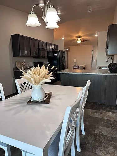 720 Justus Ave Photo 1