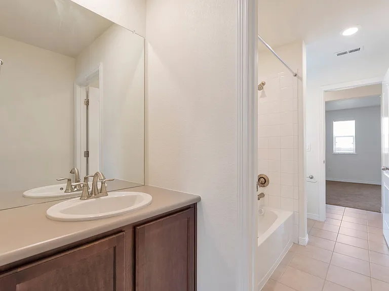 14776 Oslo Ave — Photo 19