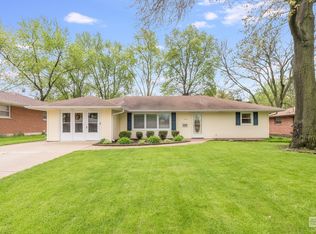 540 Colorado Ave, Aurora, IL 60506