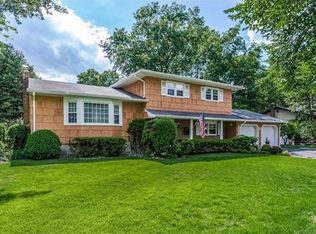 18 Thames Rd, Piscataway, NJ 08854
