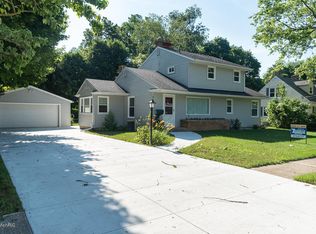 716 Jenks Blvd, Kalamazoo, MI 49006