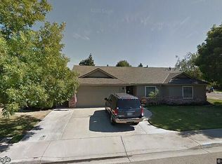 1801 E Chamberlain Dr, Turlock, CA 95382