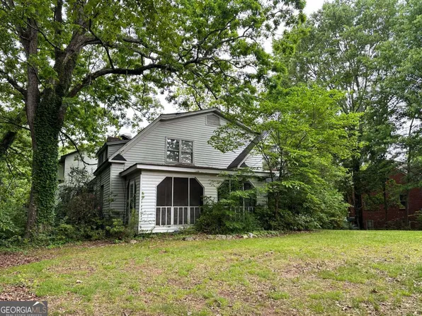 2413 Charleston Oaks Ln, Decatur, GA 30030