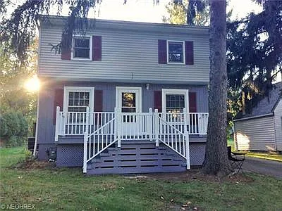 5574 Richmond Rd photo 1