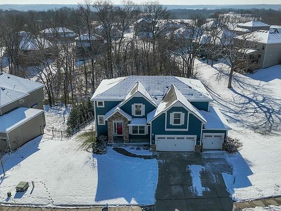 3rd image of 5950 Thousand Oaks Dr