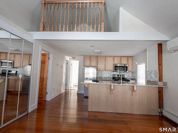 5th image of 89 Hempstead Street
