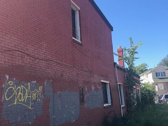 4th image of 264 Jewett Ave