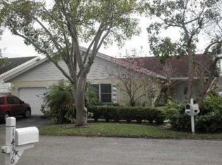 14562 SW 142nd Pl, Miami, FL 33186