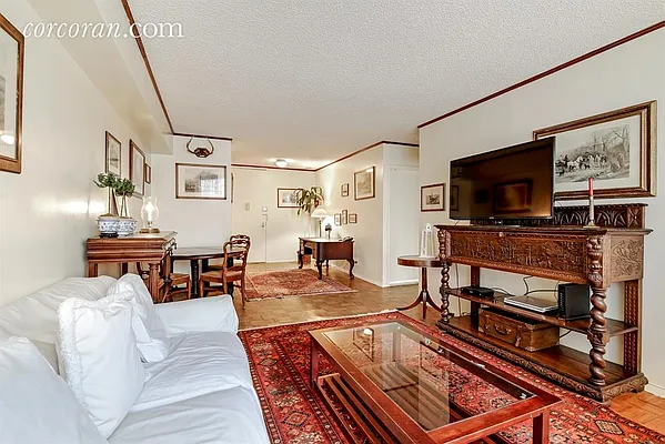 Rented by Corcoran | media 20