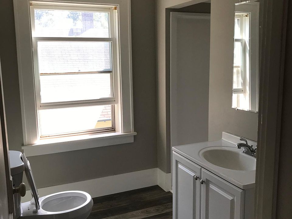 1st image of 340 Olive Street S # Fl 2nd