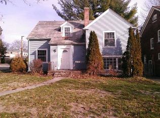 811 Lundvall Ave, Rockford, IL 61107
