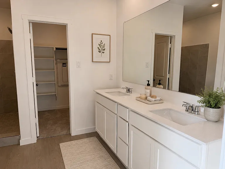 604 Arabian Ln — Photo 8