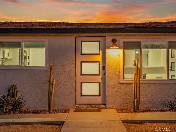 5th image of 61853 Grand View Cir