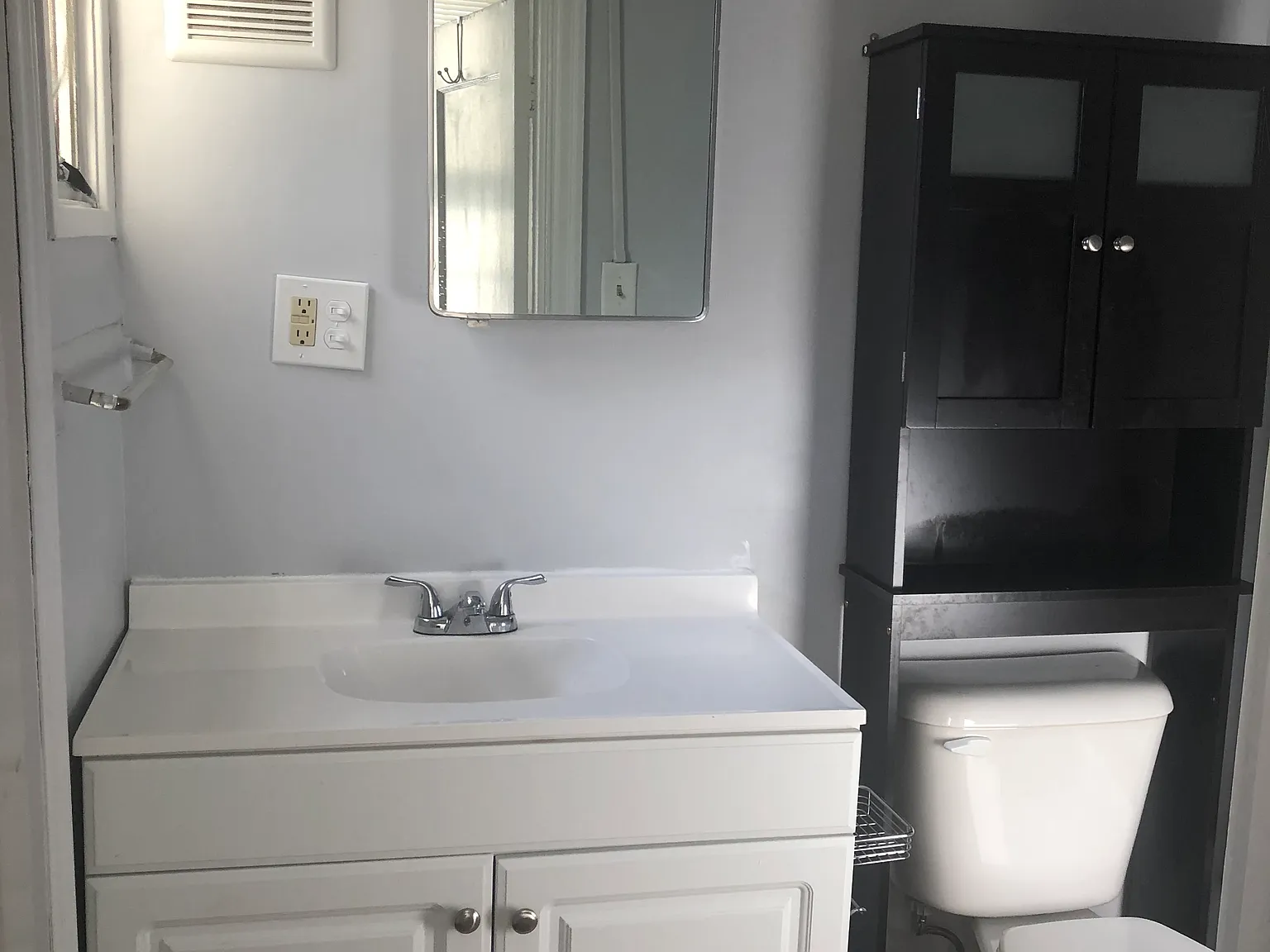 2321 Market St — Photo 2