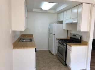 4852 Neely Cir APT 4, Huntington Beach, CA 92649