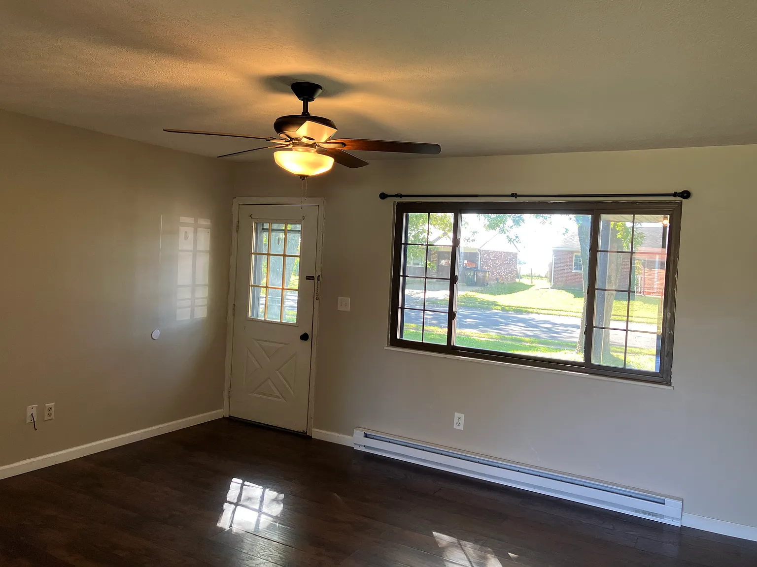 1604 Dover Ave — Photo 3