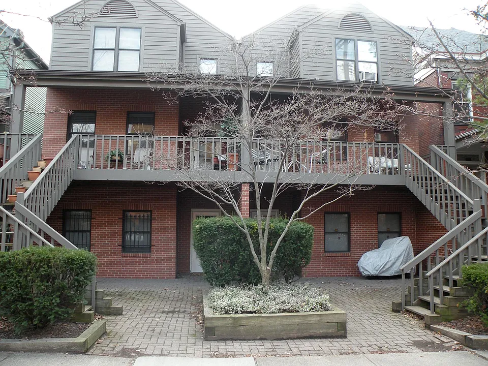 705 Bellefonte St