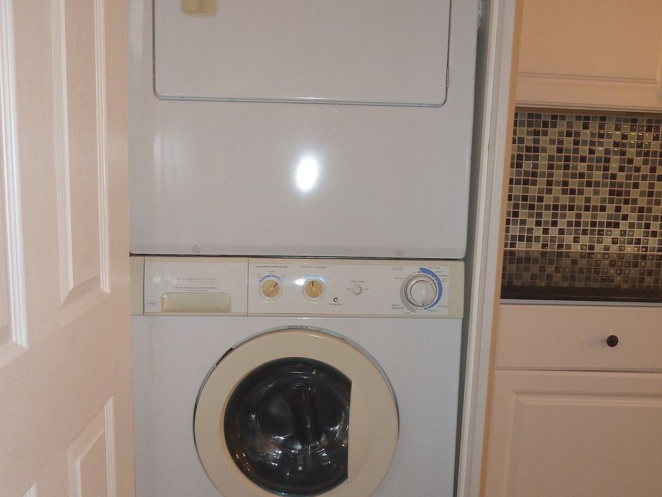 1st image of 25508 73rd Ave #2