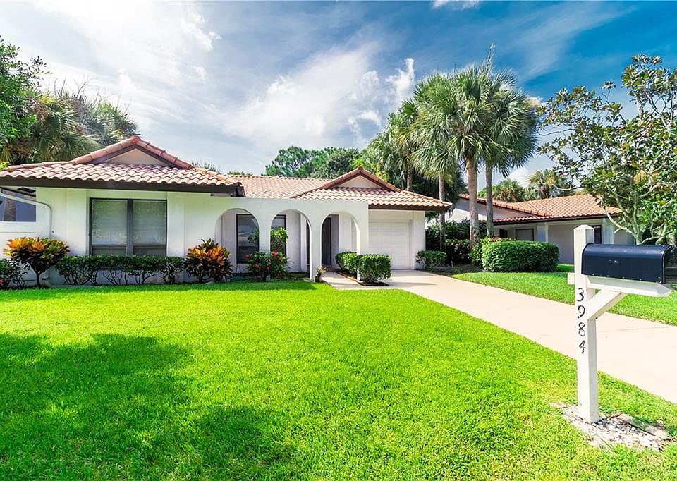 1st image of 3984 SW Osprey Creek Way