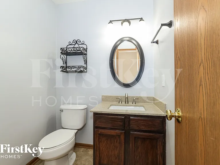 7104 Winchester Crossing Blvd — Photo 14
