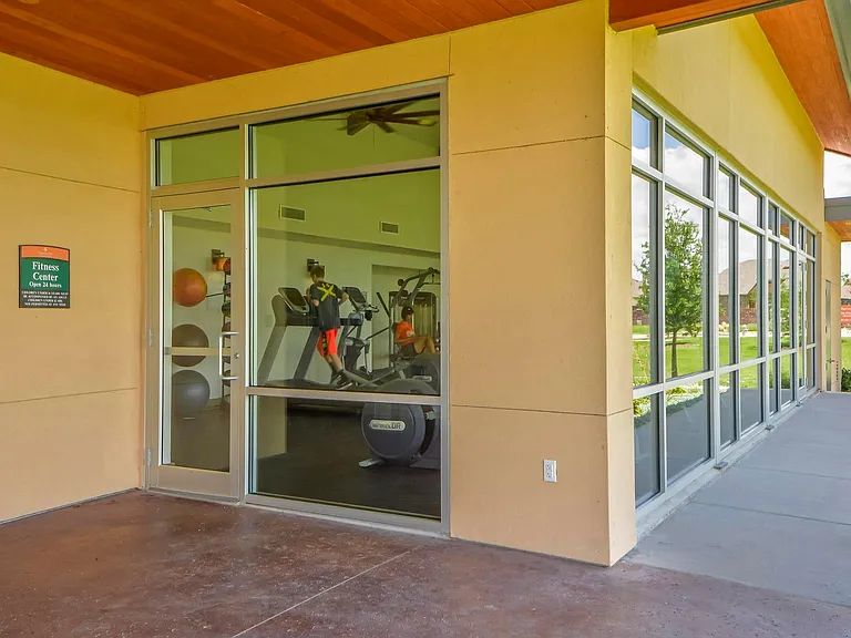 540 Blue Agave Ln — Photo 37