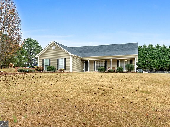 4th image of 1801 Stroud Rd