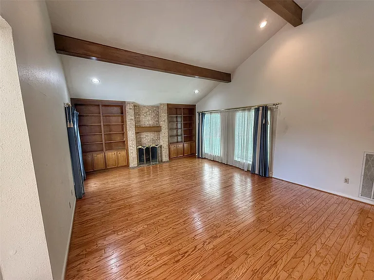 13103 Holston Hills Dr — Photo 7