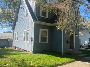 352 W South St, Wooster, OH 44691