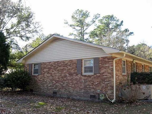 4th image of 101 Farmhill Dr