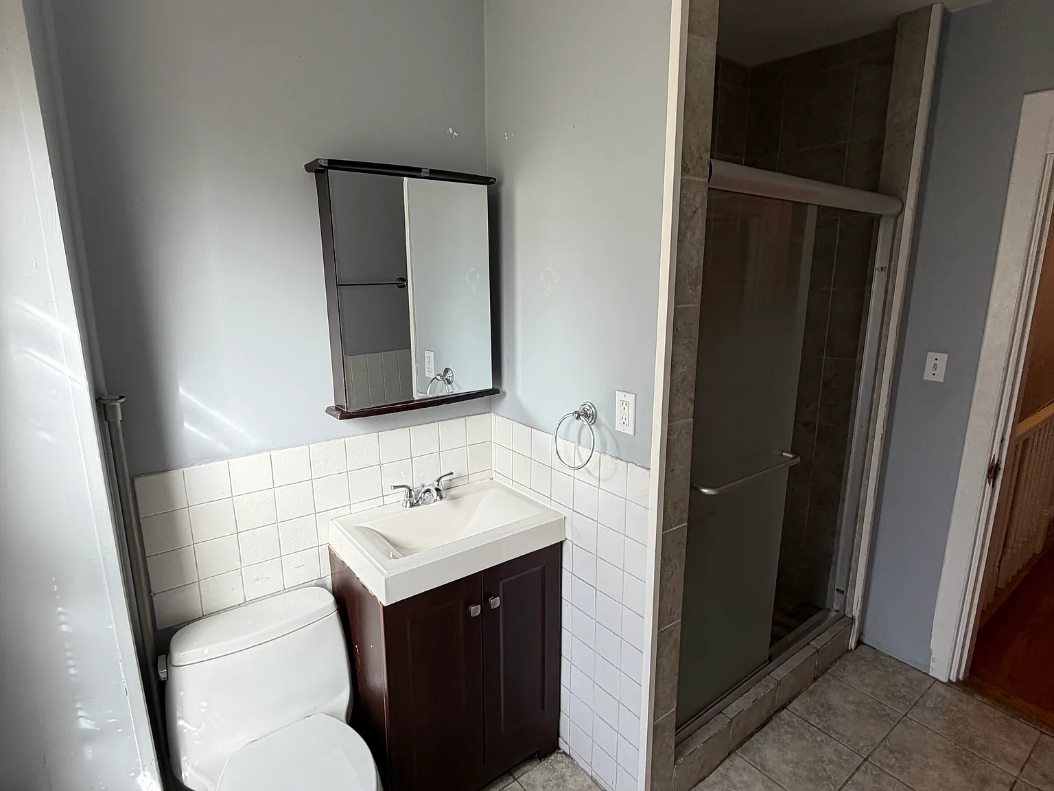 4 bed, 1200 sqft, $4,900 — Photo 4