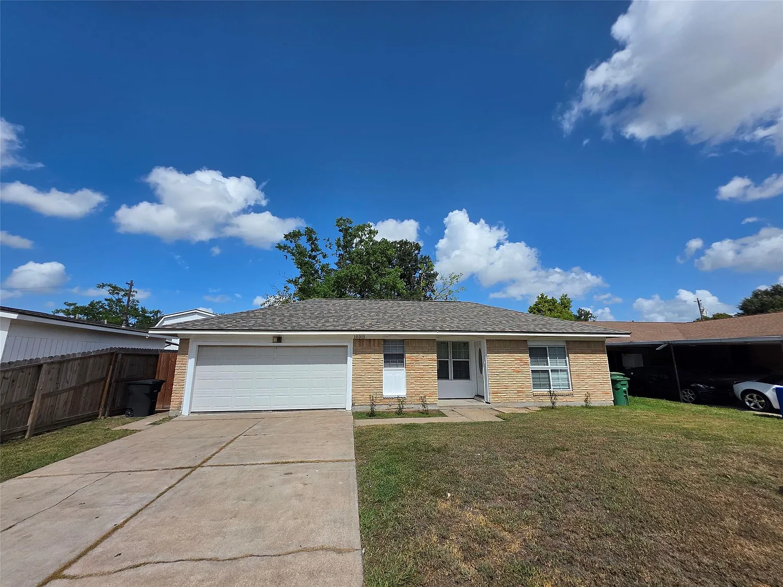 3 bed, 2.0 bath, 1611 sqft, $1,895 — Photo 1