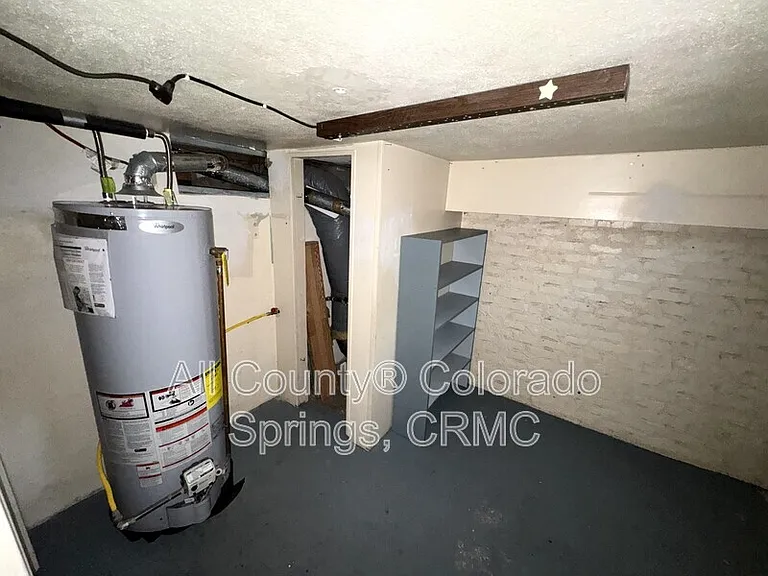 2430 W Vermijo Ave — Photo 28