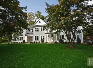 110 Shady Knoll Ln, New Canaan, CT 06840
