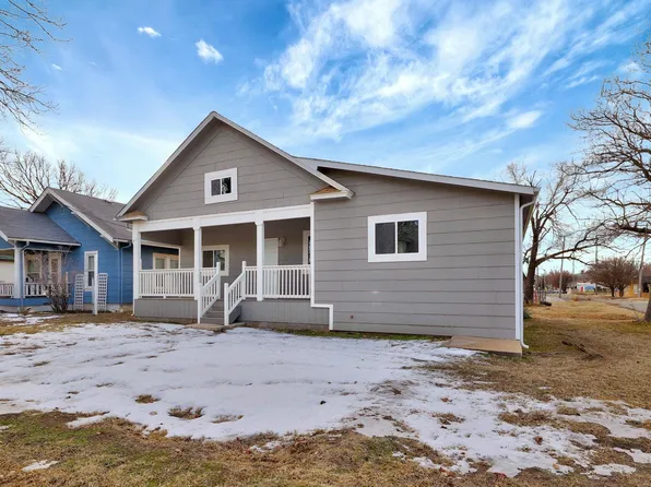 1423 W 1st St N, Wichita, KS 67203