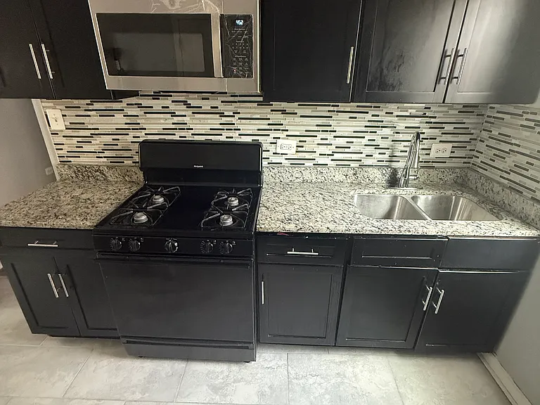 8418 S Drexel Ave #2 — Photo 8